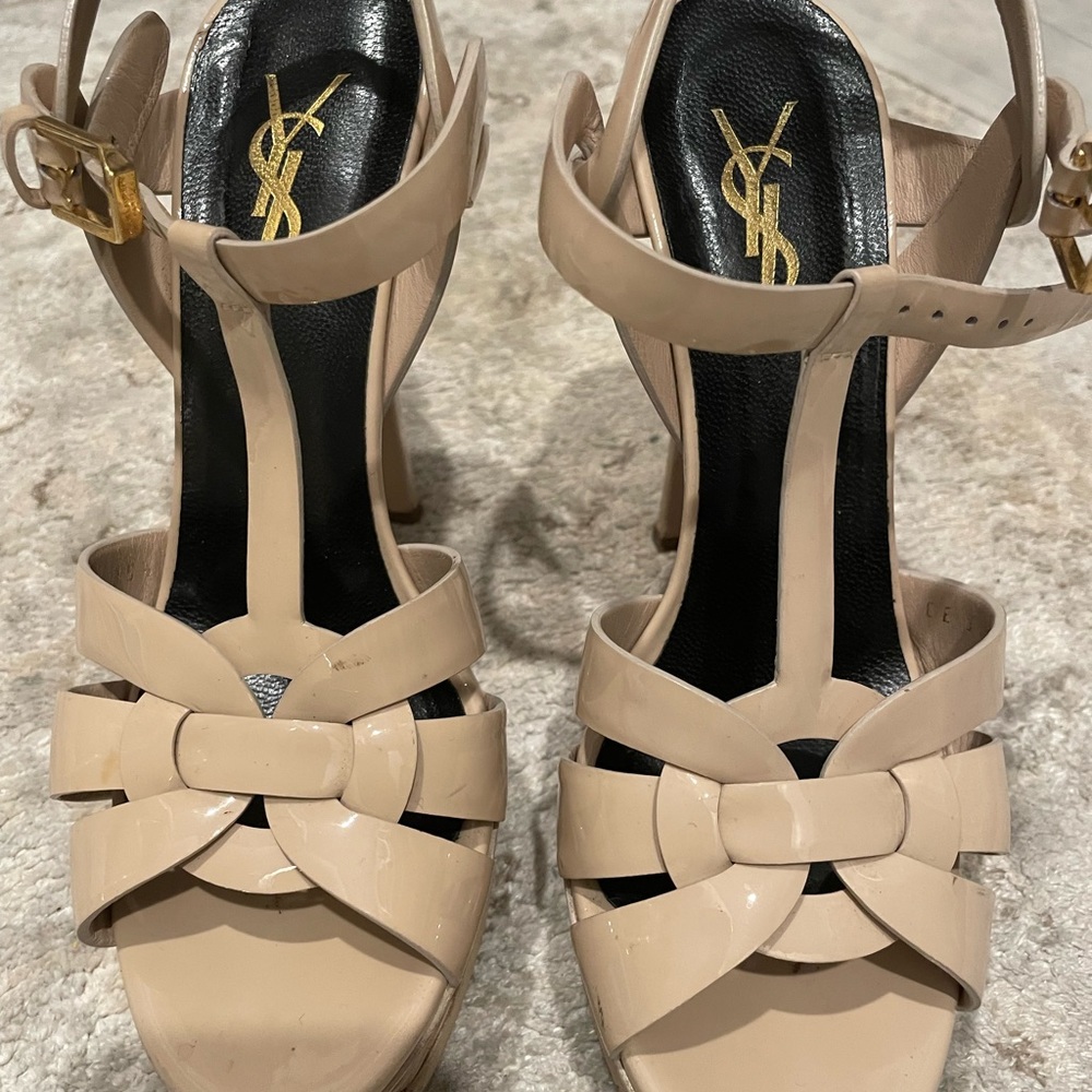 COPY - YSL nude pumps